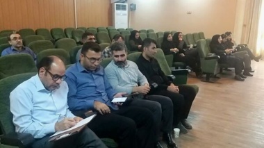 برگزاری دوره آموزشی «زنجیره ارزش و ارزش‌آفرینی» در مرکز تحقیقات کشاورزی خوزستان؛ گامی به سوی ارتقای بهره‌وری