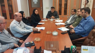 نشست مشترک سازمان جهاد کشاورزی و مرکز تحقیقات و آموزش کشاورزی خوزستان برای توسعه کشت علوفه در دیمزارها و کاهش مصرف آب در دامداری‌ها
